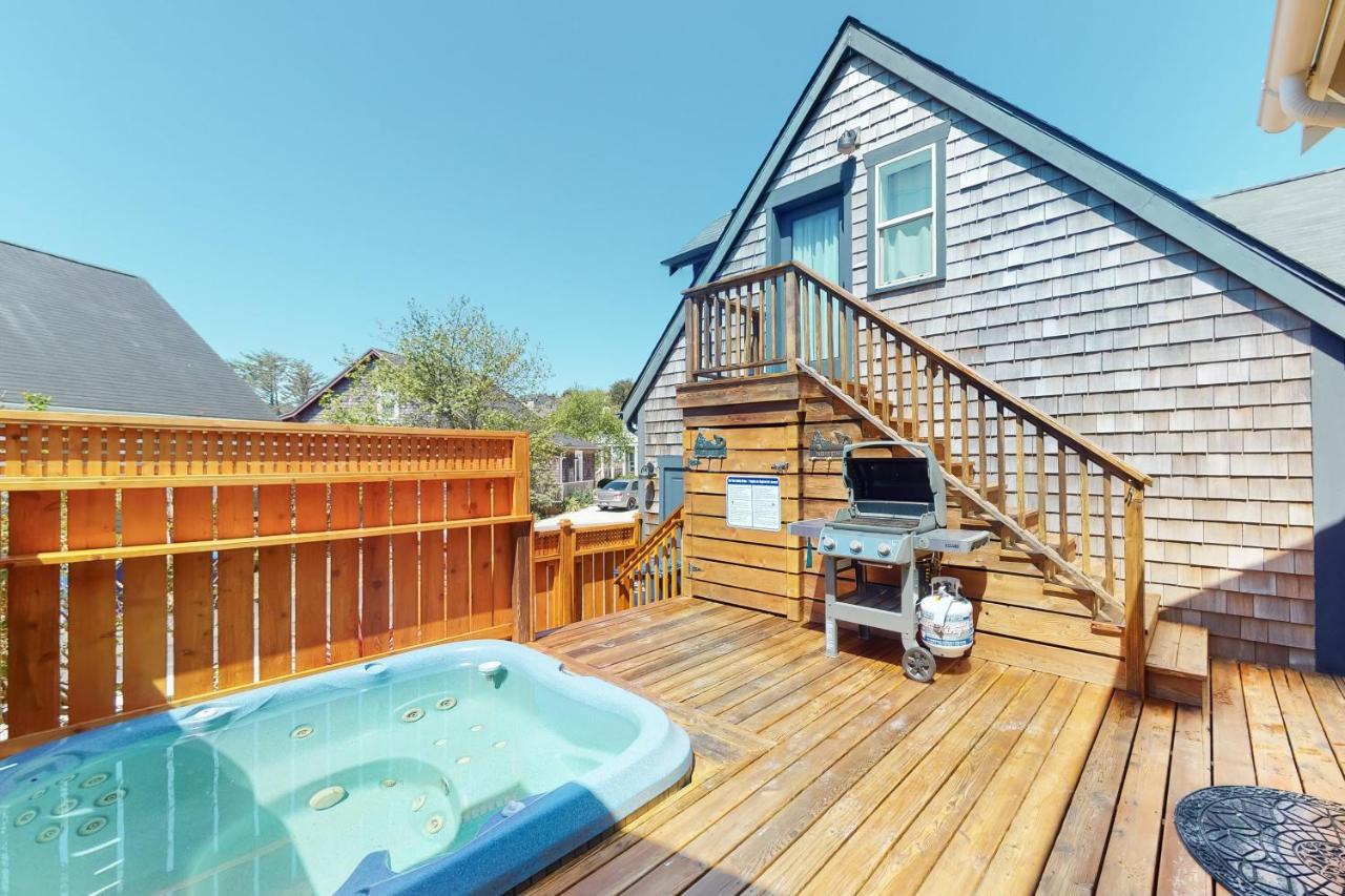 Looney Dunes Lincoln City Exterior foto